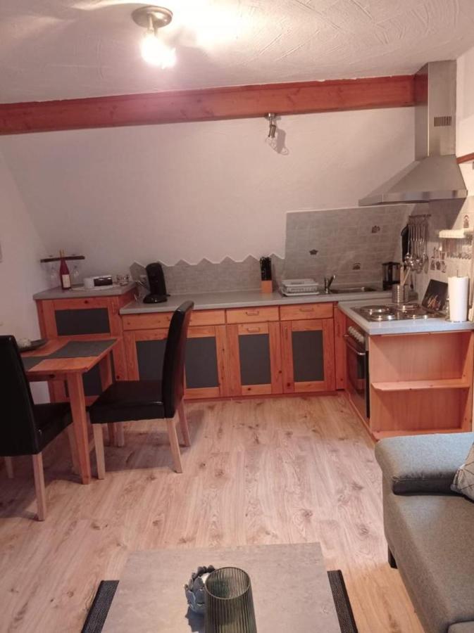 Gaestehaus Ehrhardt Schweigen-Rechtenbach Esterno foto