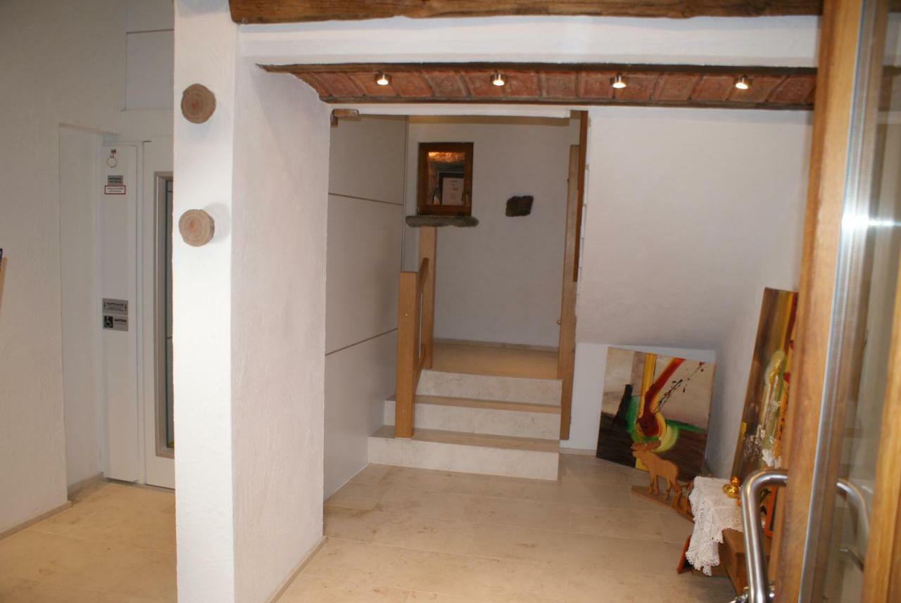Gaestehaus Ehrhardt Schweigen-Rechtenbach Esterno foto