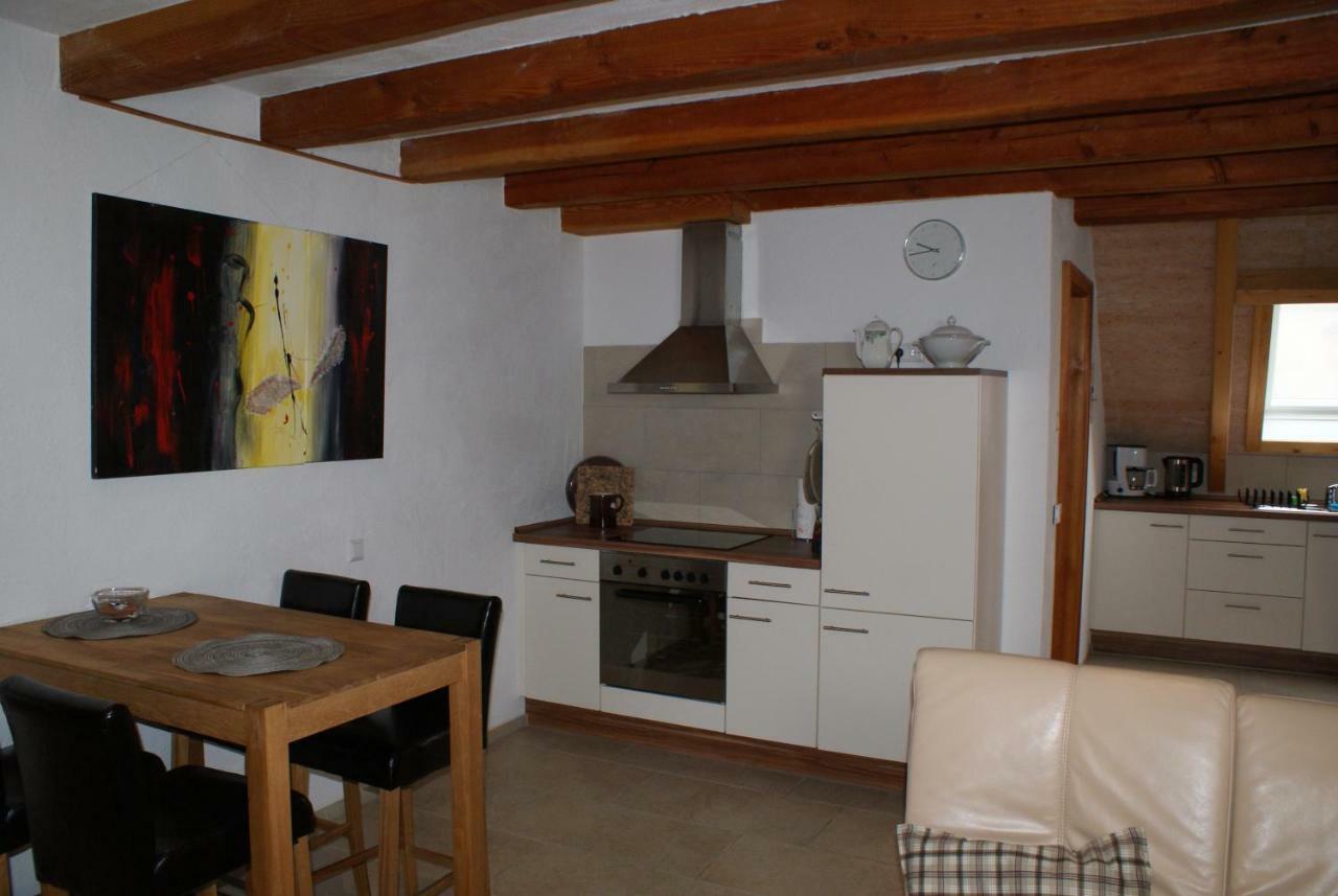 Gaestehaus Ehrhardt Schweigen-Rechtenbach Esterno foto