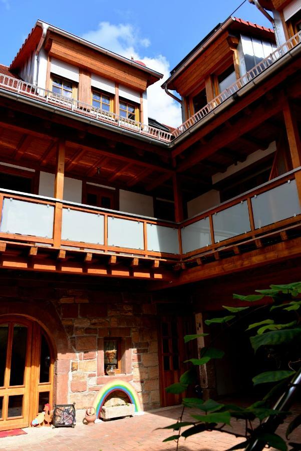 Gaestehaus Ehrhardt Schweigen-Rechtenbach Esterno foto